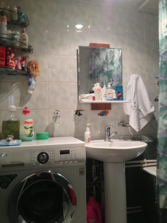 Room In Apartment At Tigrana Metsa エレバン 部屋 写真